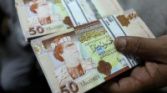 В Ливии избавляются от банкнот, изображающих Муаммара Каддафи